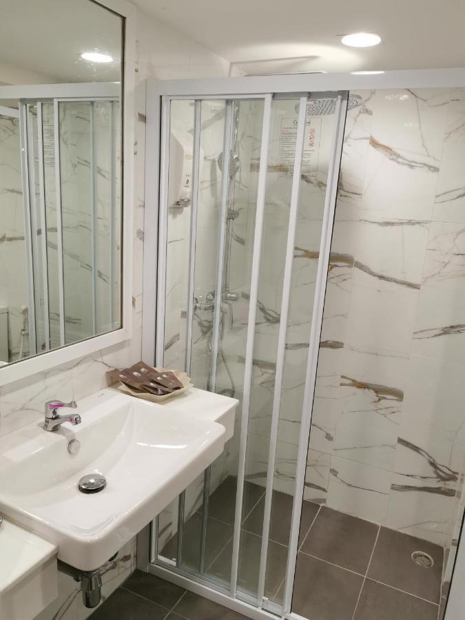 Sakol Hotel Хатъяй Экстерьер фото