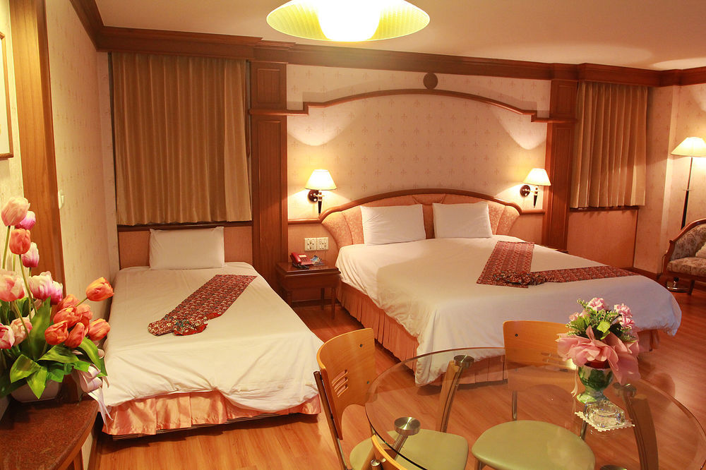 Sakol Hotel Хатъяй Экстерьер фото