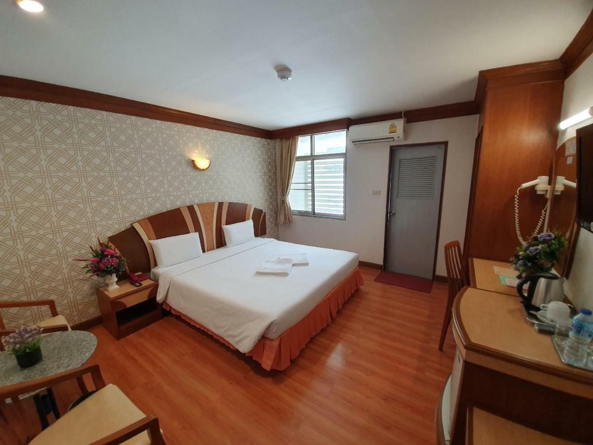 Sakol Hotel Хатъяй Экстерьер фото