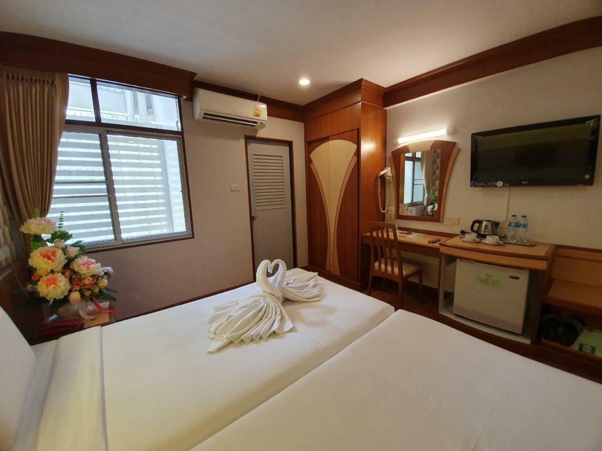 Sakol Hotel Хатъяй Экстерьер фото