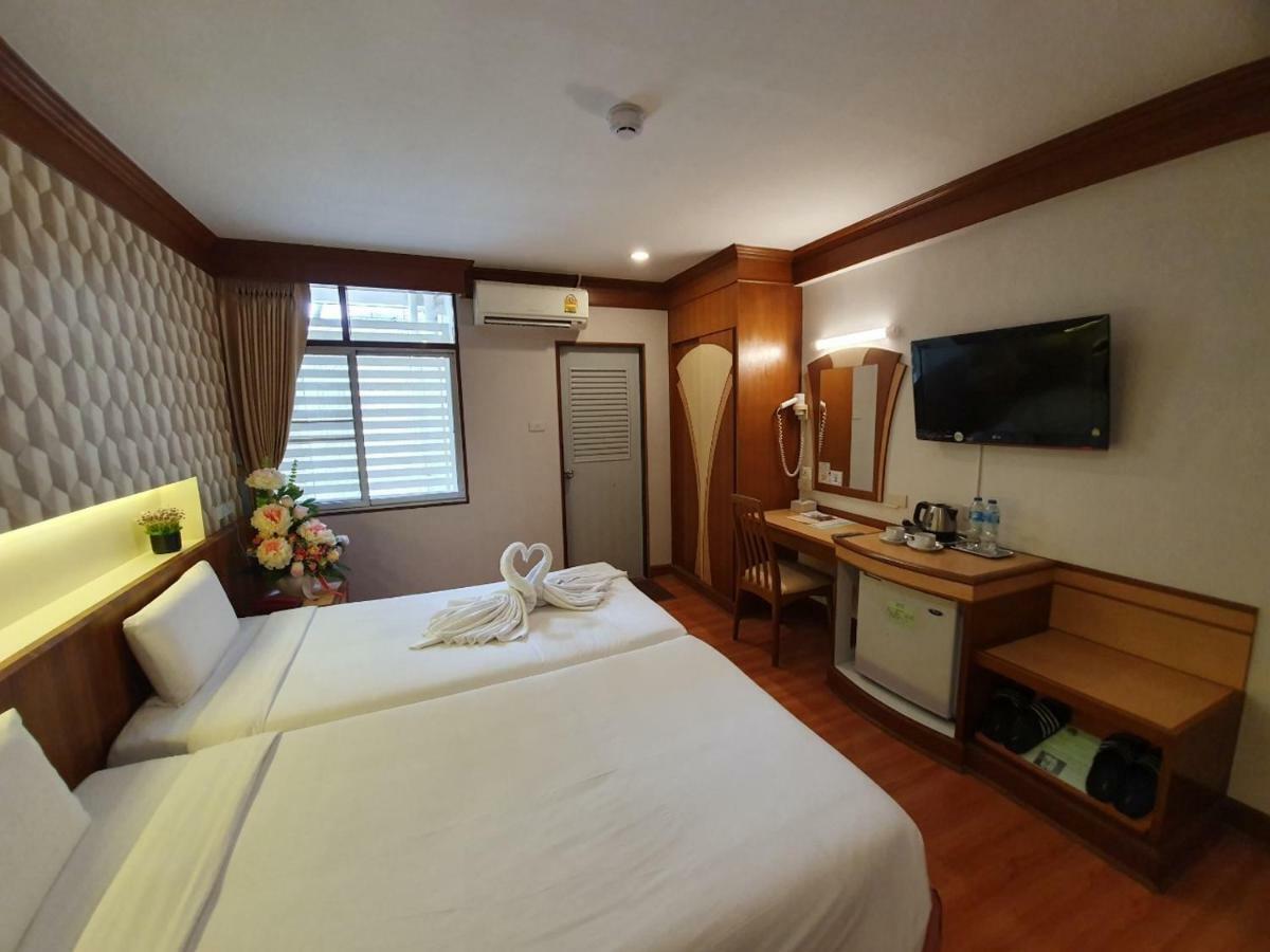 Sakol Hotel Хатъяй Экстерьер фото