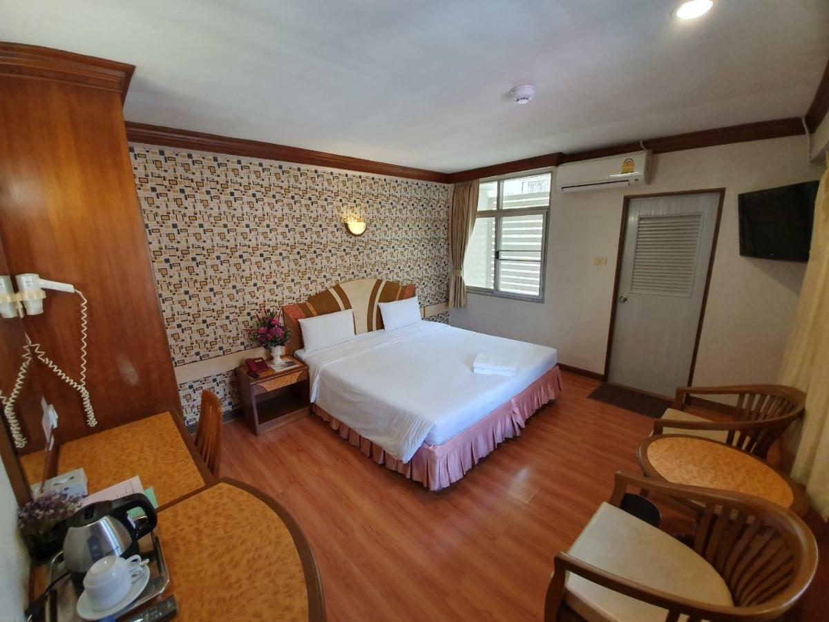 Sakol Hotel Хатъяй Экстерьер фото